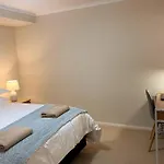 Bannister Apartment In Vibrant Central Fremantle