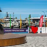 The Allegra - 180 Degree Ocean And City Views