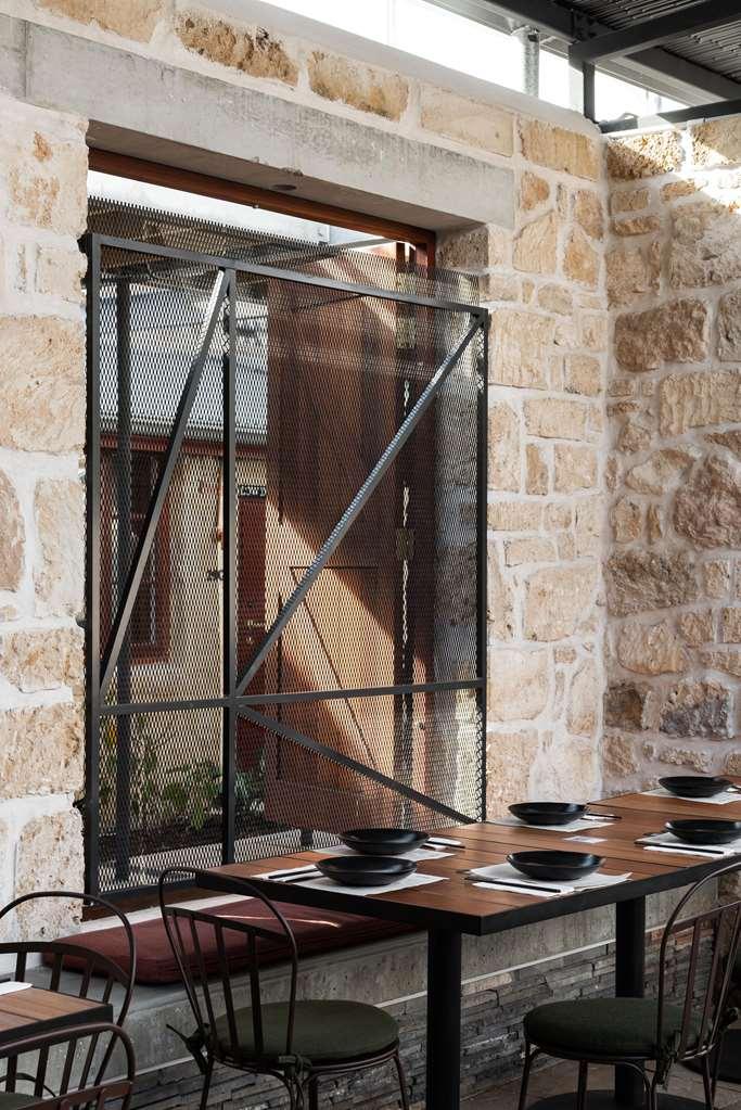Warders By Garde Fremantle