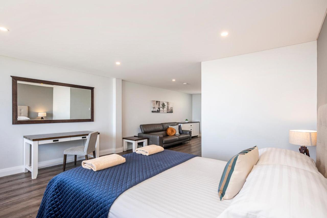 The Allegra - 180 Degree Ocean And Views Apartment