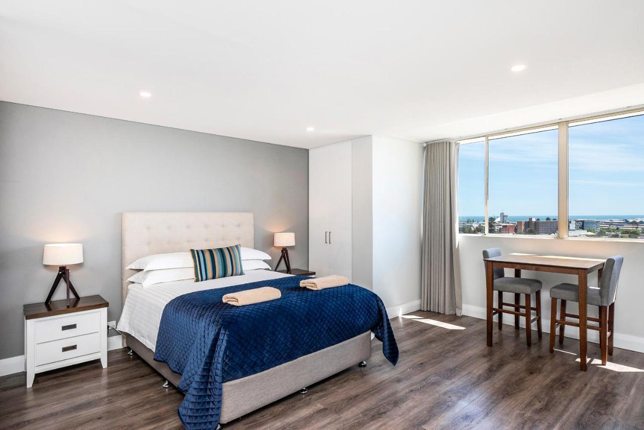The Allegra - 180 Degree Ocean And Views Apartment