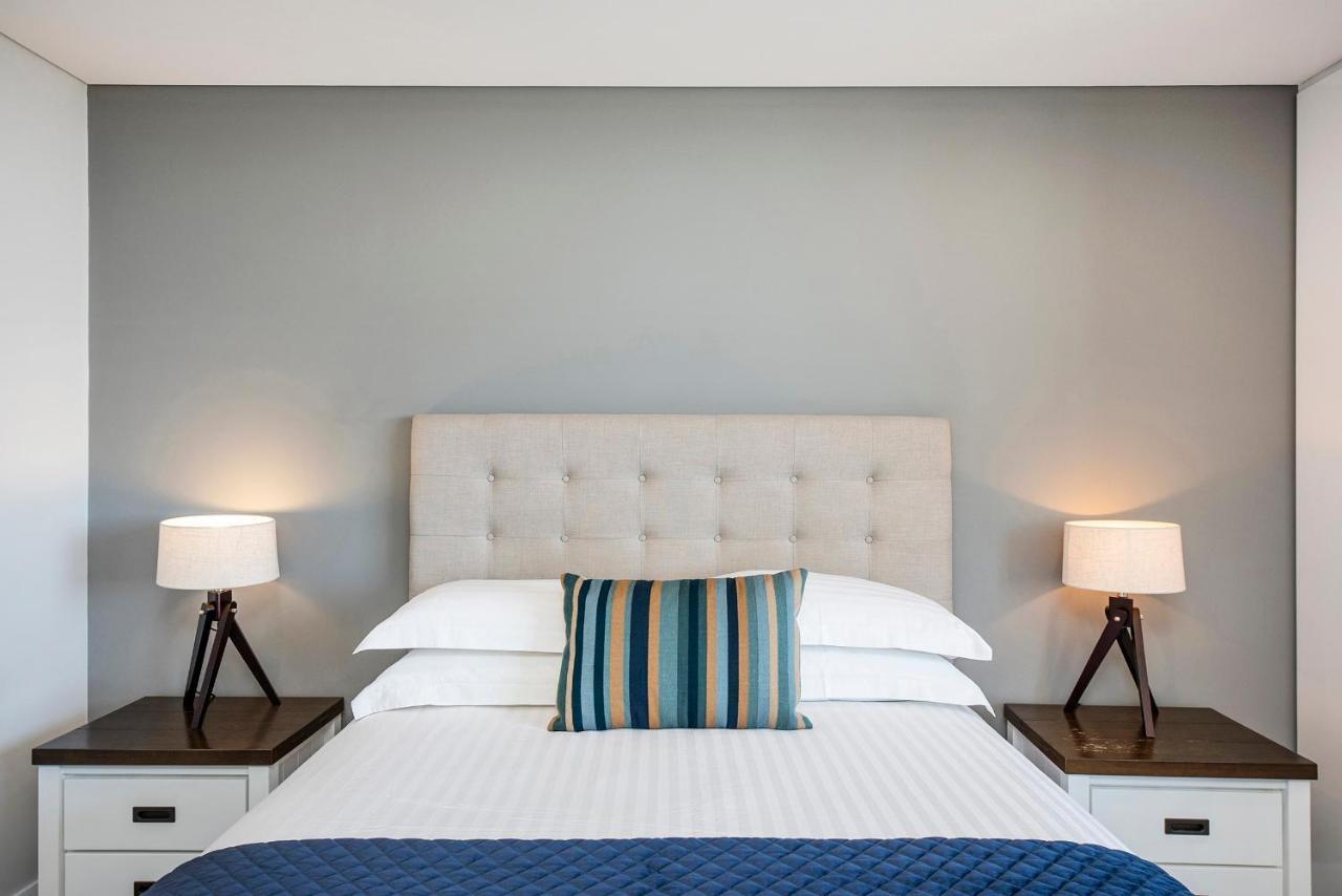 The Allegra - 180 Degree Ocean And Views Apartment