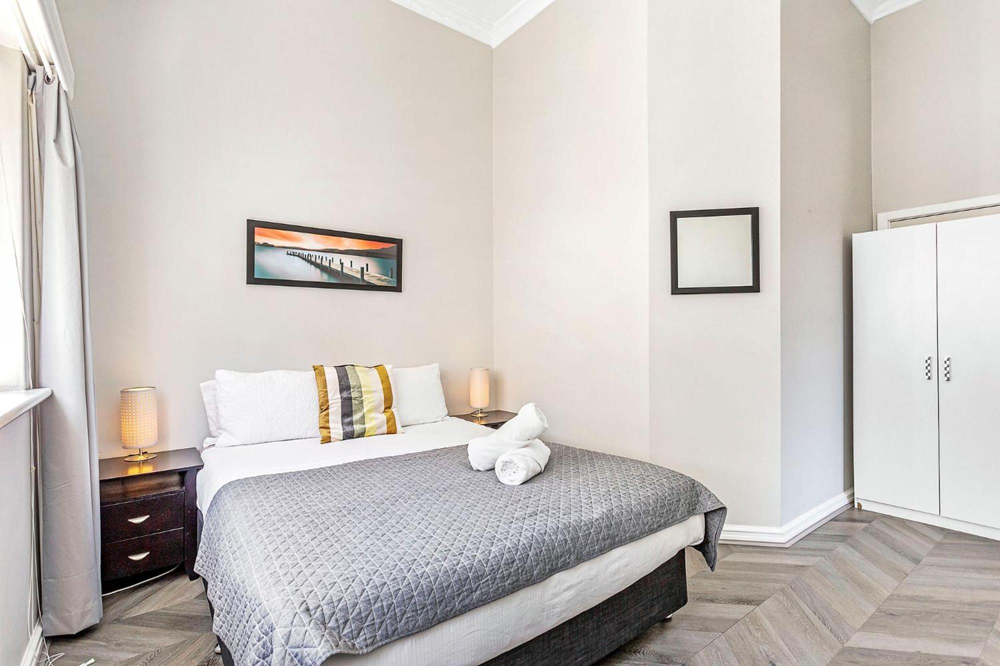 1br - Explore