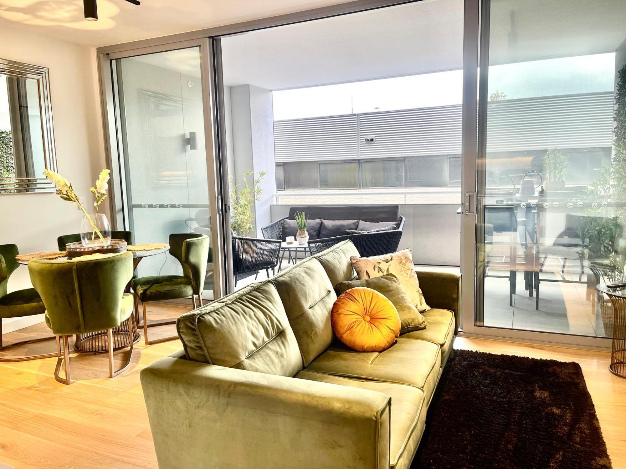 Heart Of Fremantle: Chic 2-bed In Prime Location * Fremantle