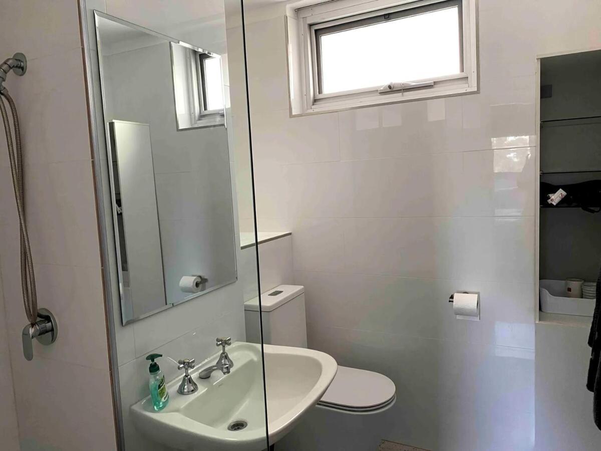 Right In Apartment Fremantle