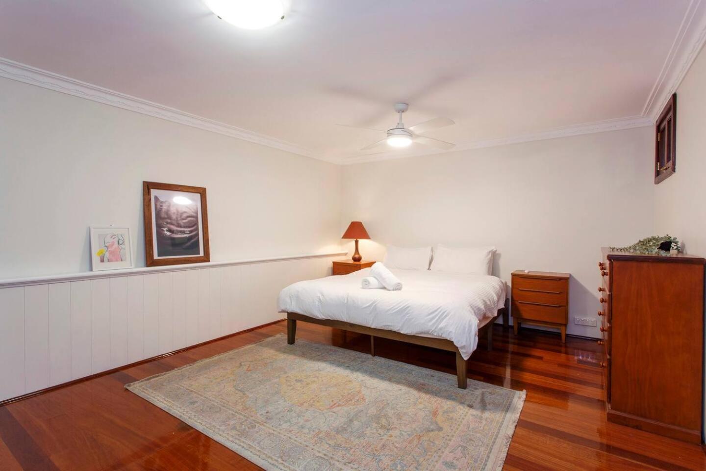 Classic Heritage Townhouse Freo Holiday home *
