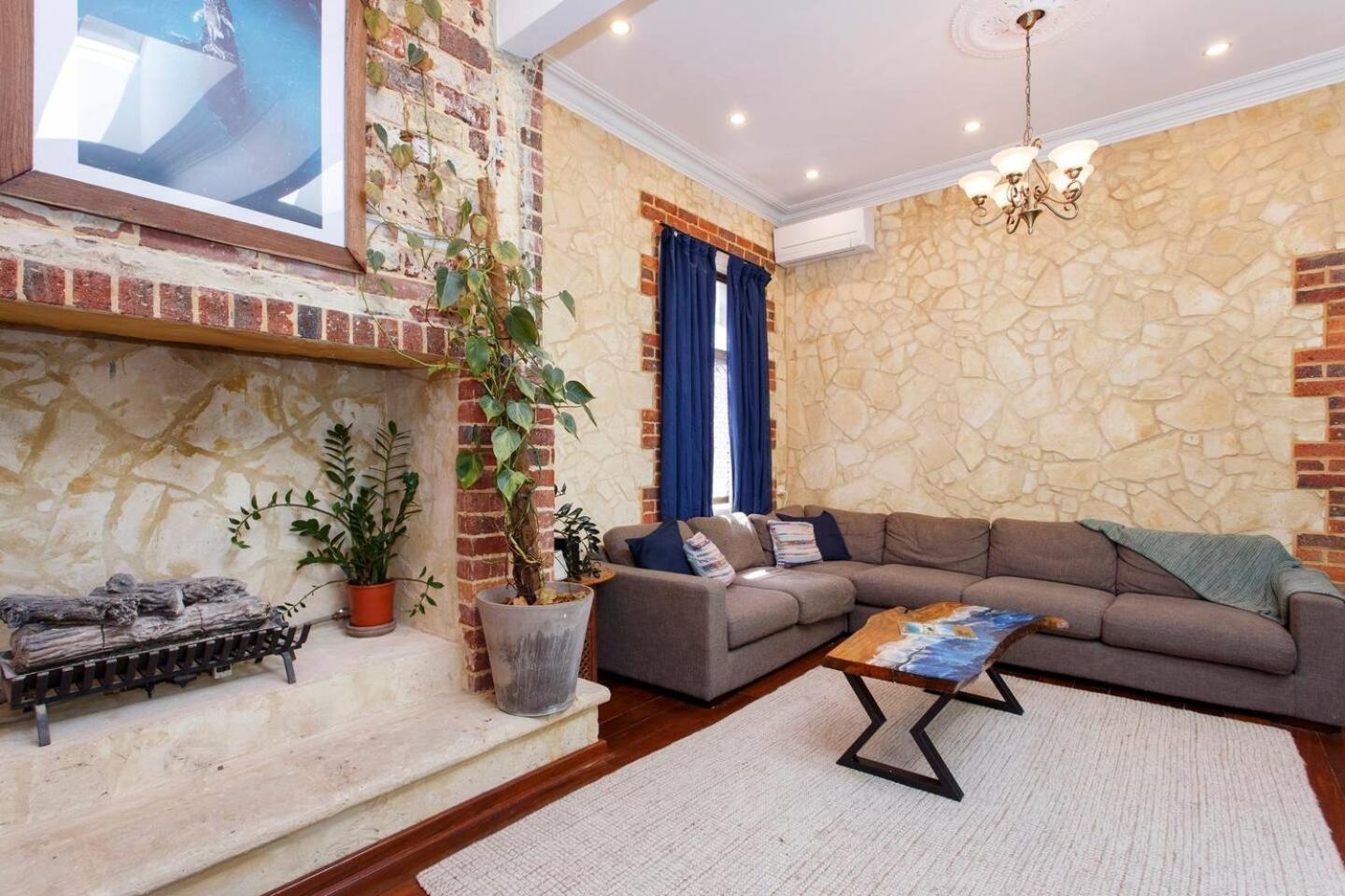 Classic Heritage Townhouse Freo Fremantle