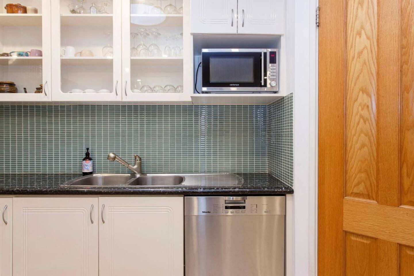 Holiday home Classic Heritage Townhouse Freo *