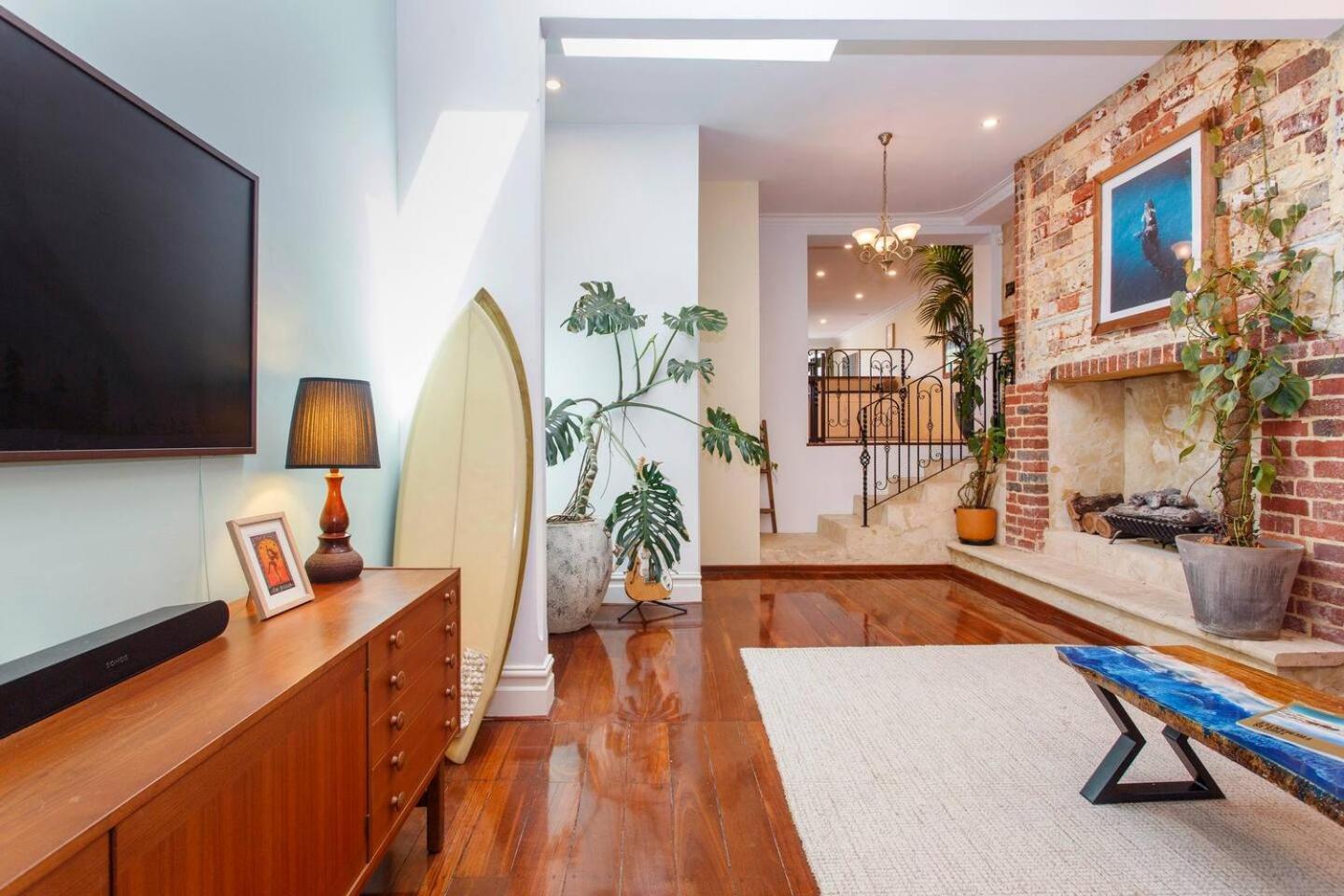 Classic Heritage Townhouse Freo Holiday home