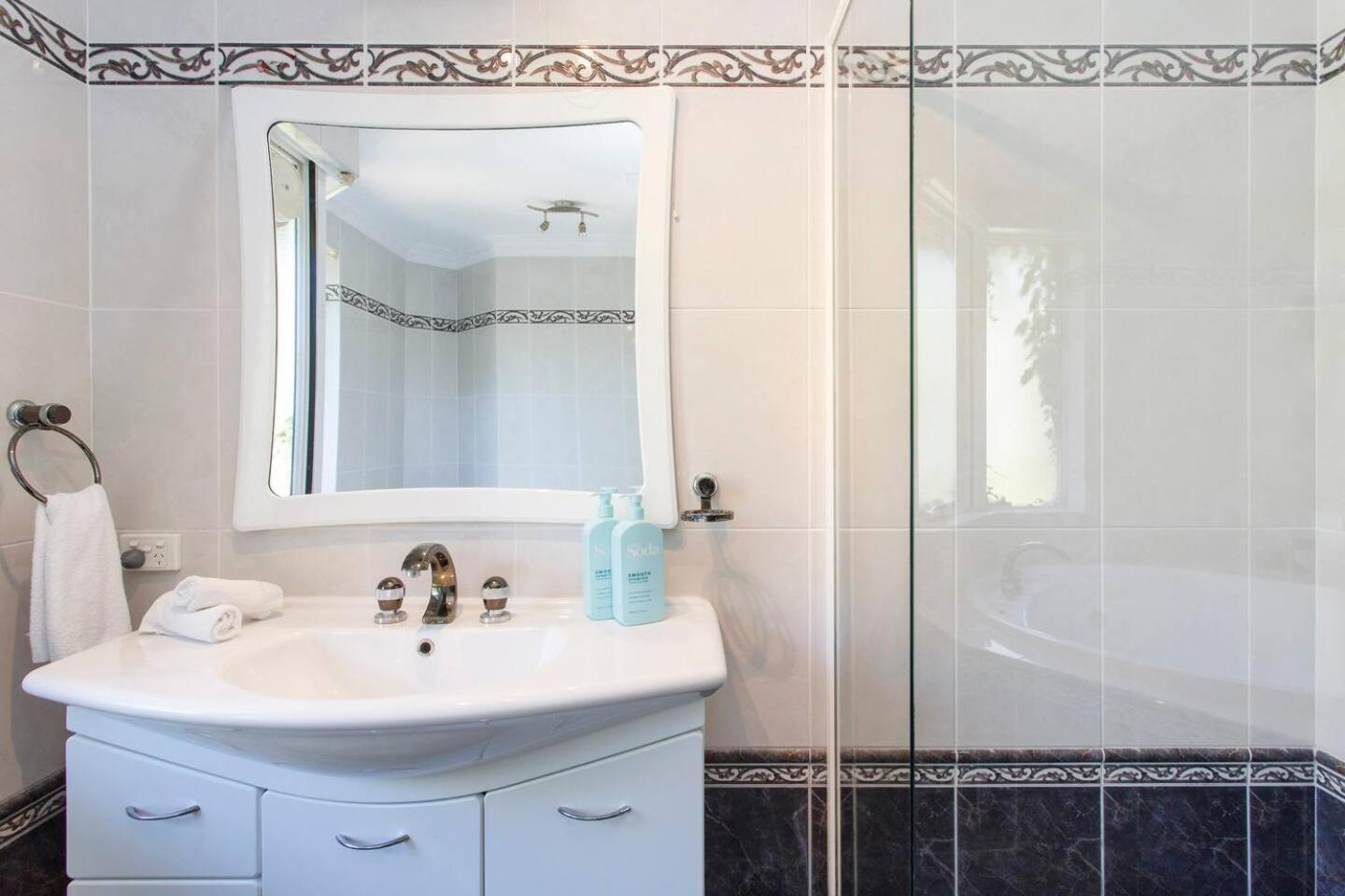 Classic Heritage Townhouse Freo *