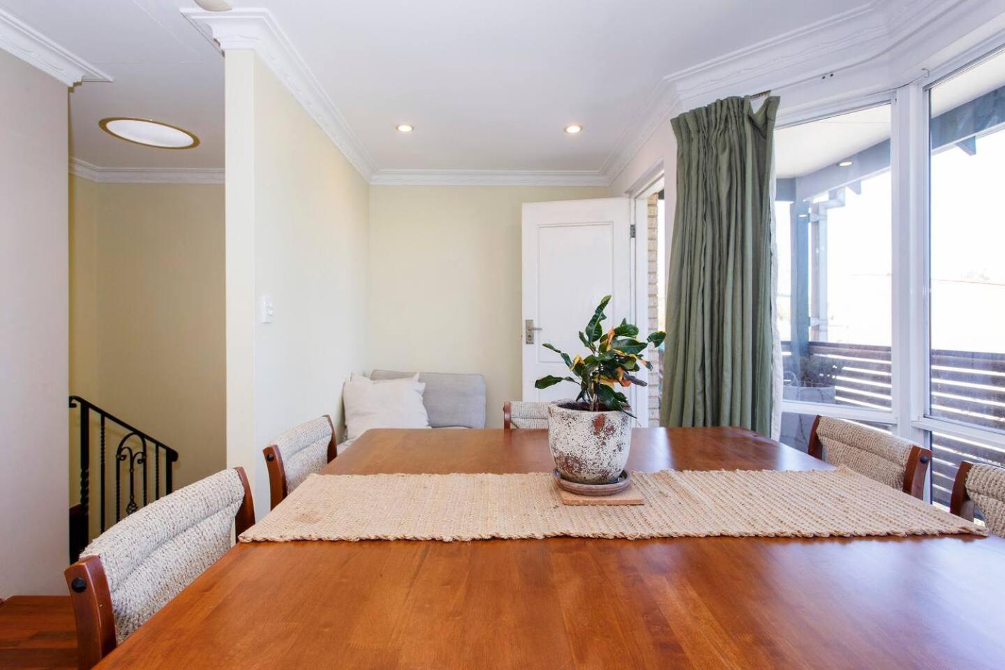 Holiday home Classic Heritage Townhouse Freo *