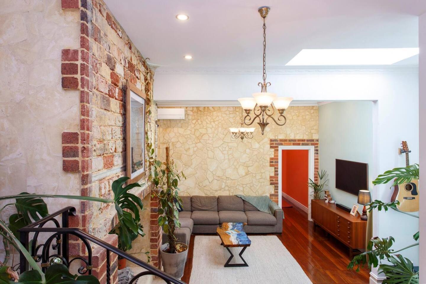 Classic Heritage Townhouse Freo *