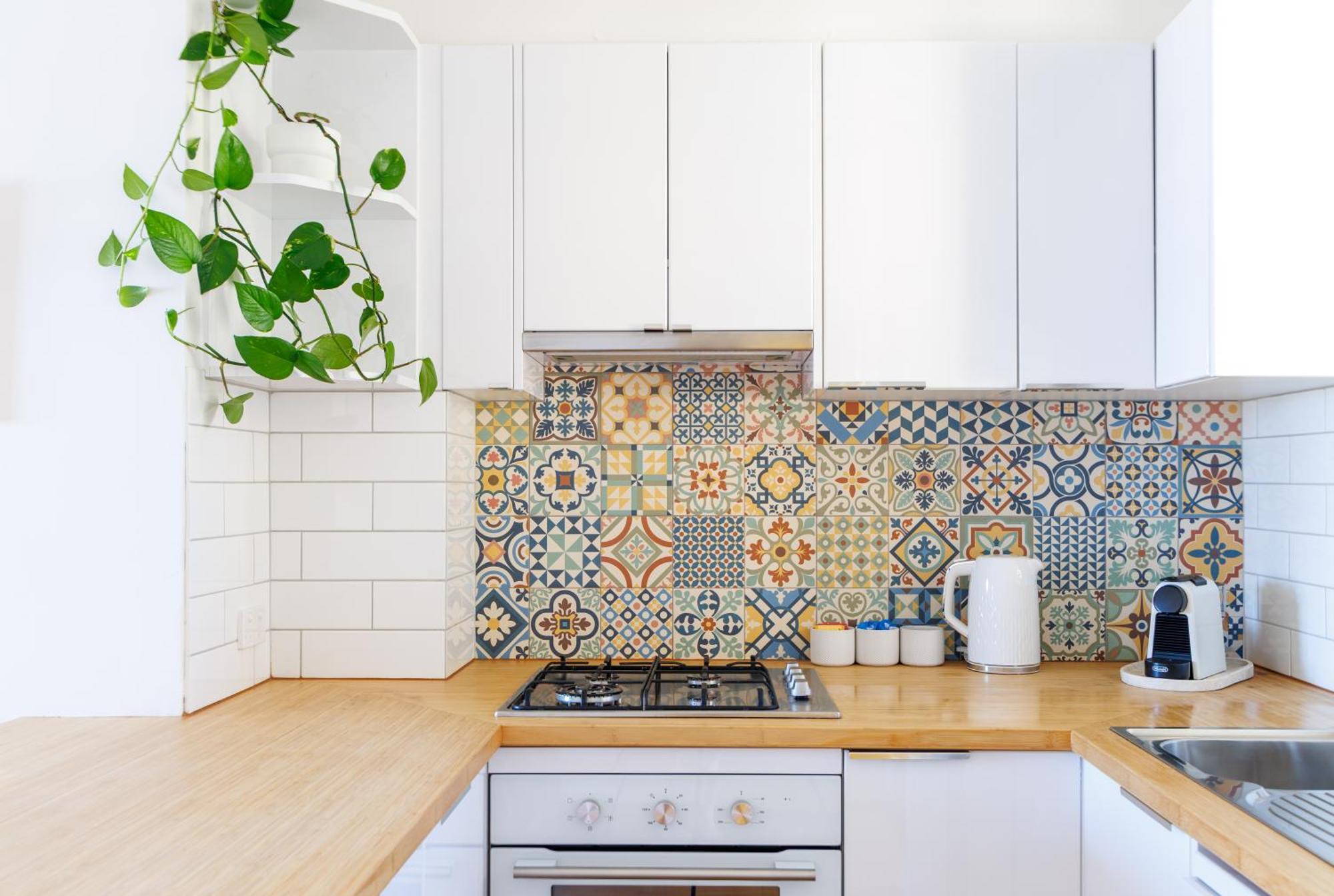 Apartment Lifestyle Walk To Markets, Cafe, Bars *