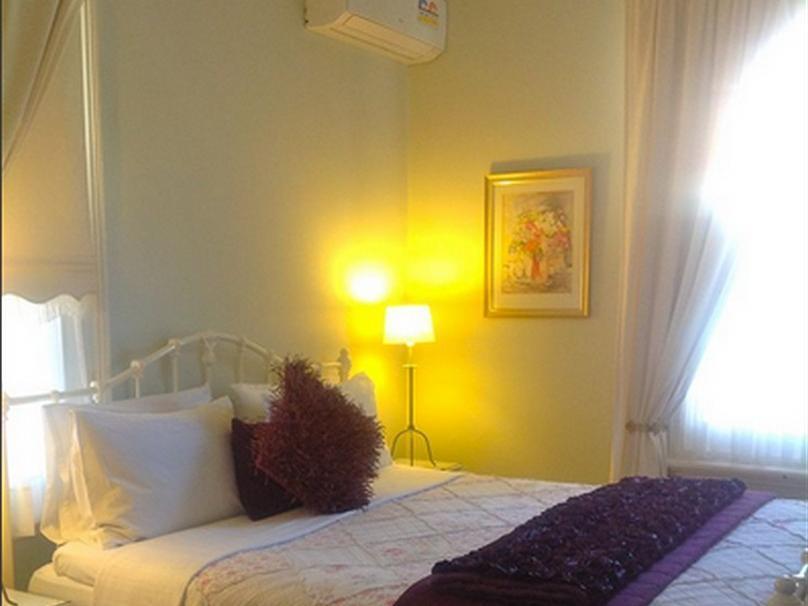South Beach Bed & Breakfast 4*