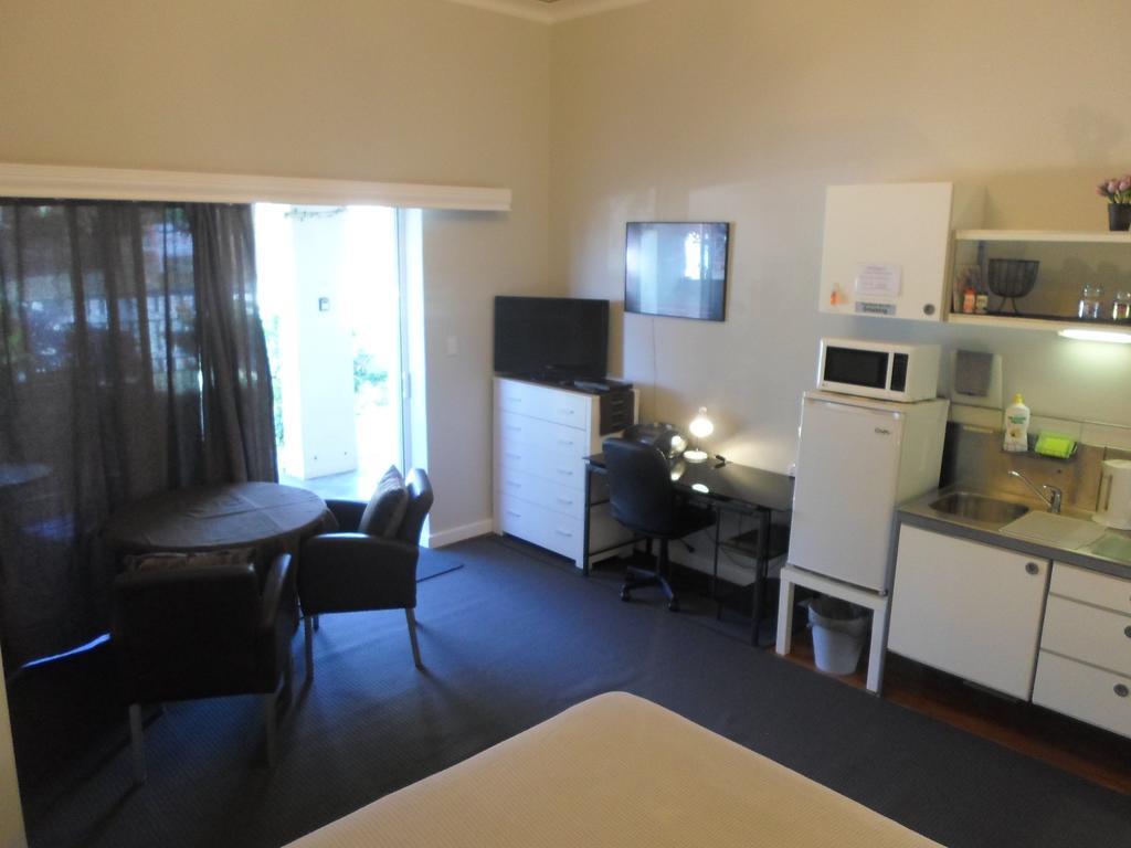 3 Stirling St Apartment Fremantle