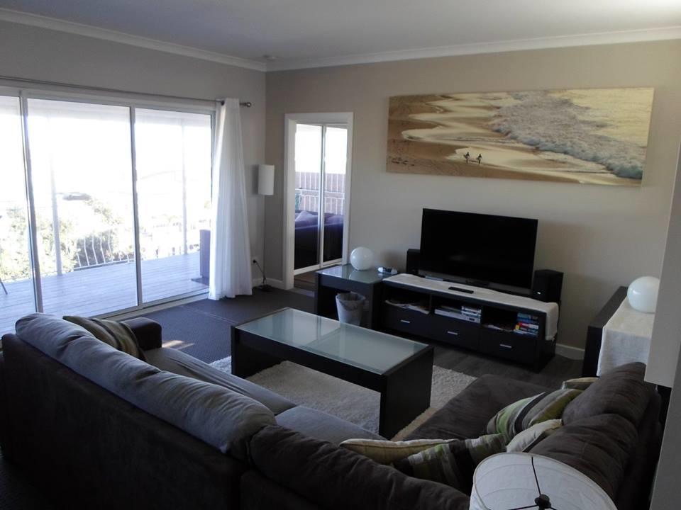 Apartment 3 Stirling St *