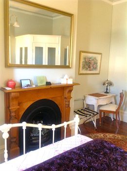Bed & Breakfast South Beach 4*
