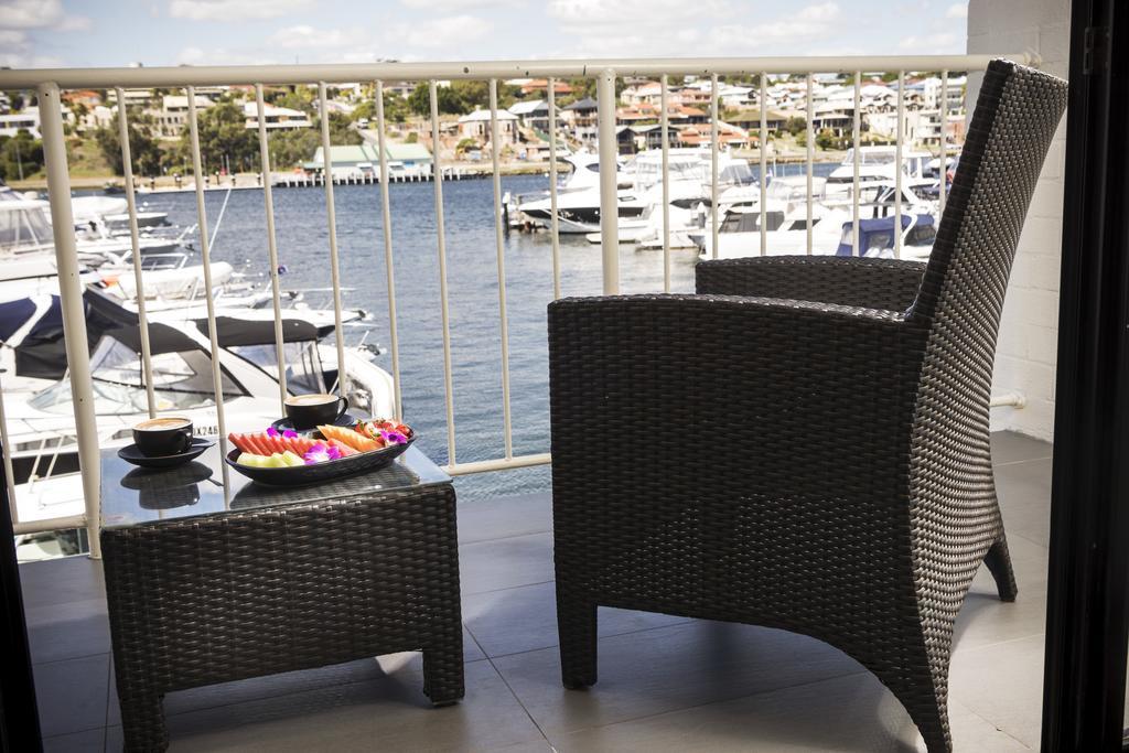 Pier 21 Riverside Fremantle