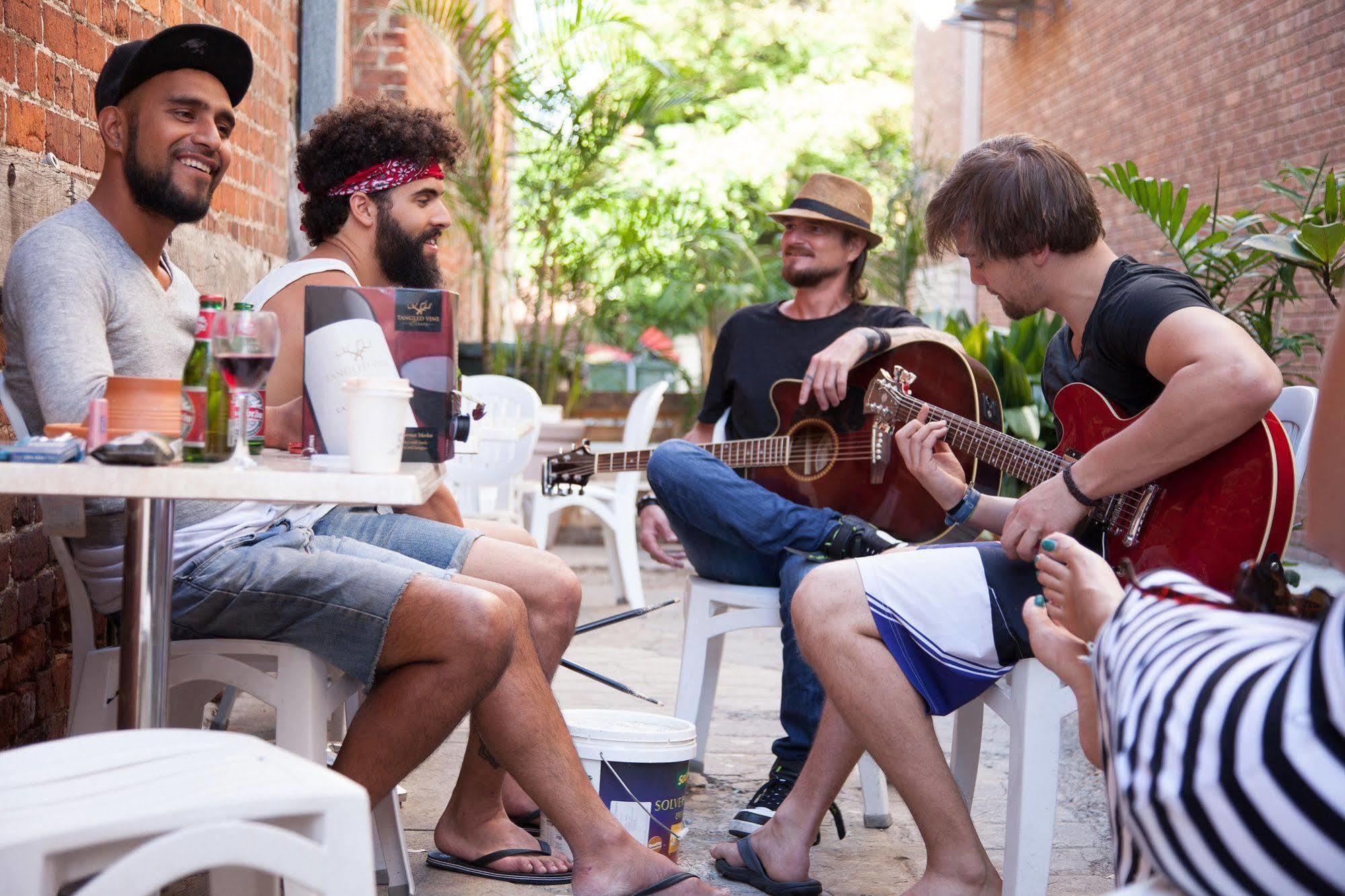 Fremantle Hostel *