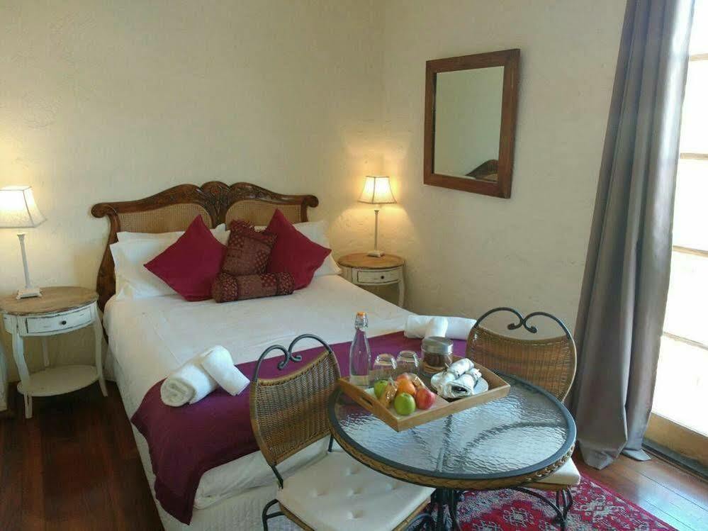 Port Mill - Unique Bed & Breakfast Fremantle
