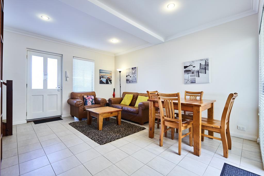 Townhouse U/5 Fremantle