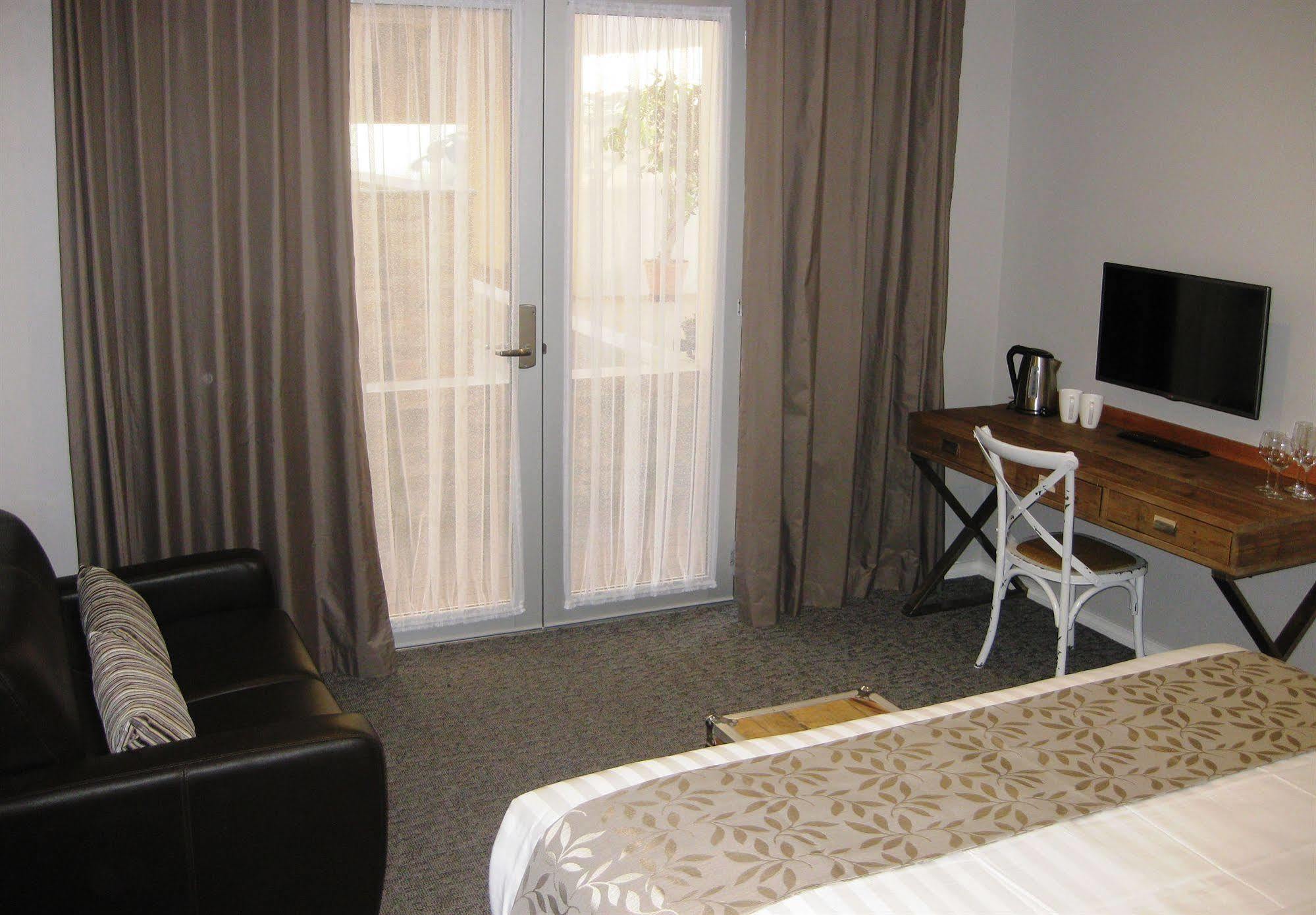Boutique - Maand Up Hotel Fremantle