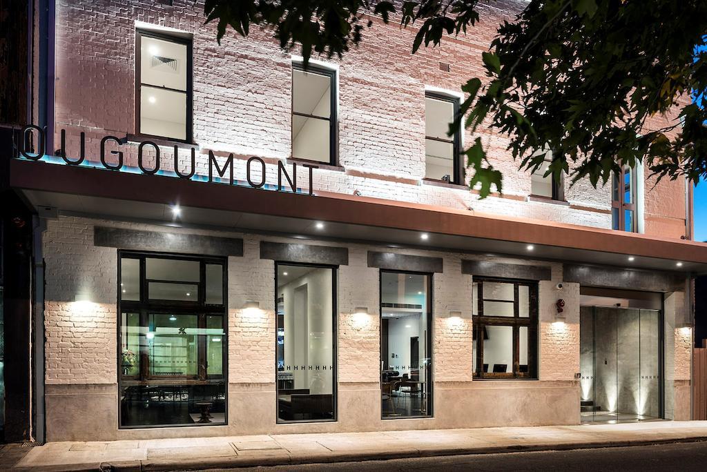 Hougoumont Hotel
